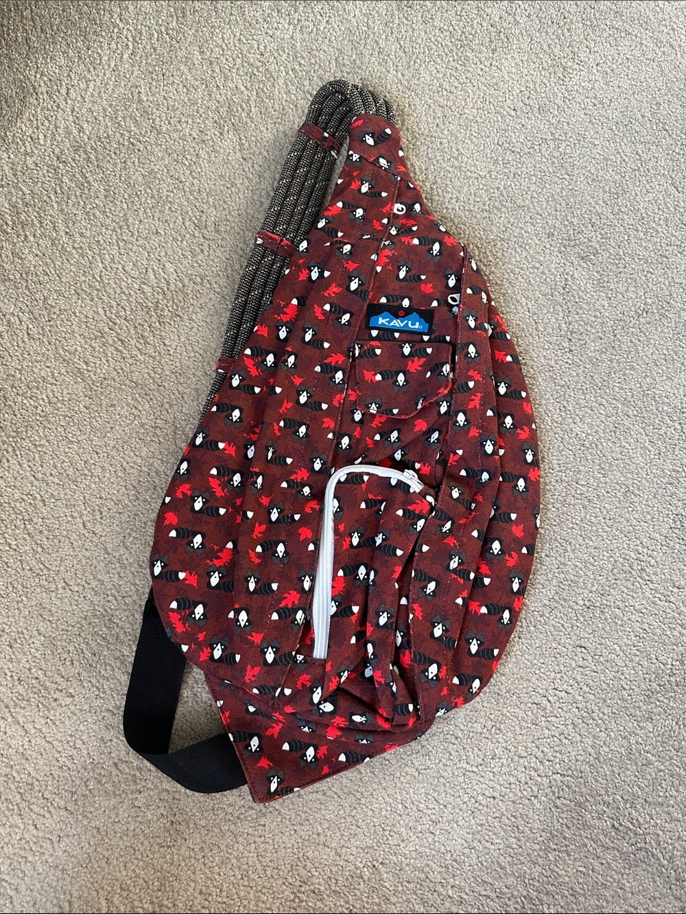 Kavu Red Raccoon Rope Sling Bag - Large